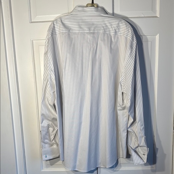 Pronto Uomo White and Gray Stripe Dress Shirt with Pointed Collar - Picture 2 of 7